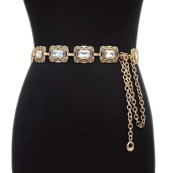 Vintage Crystal Chain Waist Belt – Gold Statement Jewelry